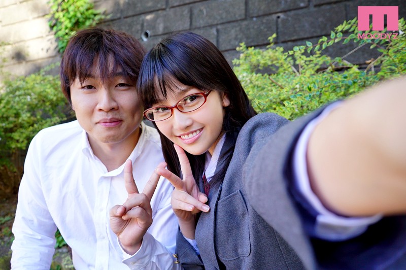 付き合いたての彼女が変態過ぎておれの想像を超えたプレイをせがんでくる 小野寺梨紗 1枚目