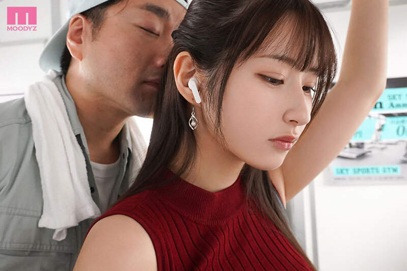 電車で通勤中のキラキラ新卒OLを狙う痴●集団 身動きを奪い闇堕ちレ×プ精子ぶっかけサイレント輪● 一ノ瀬あおい 1枚目